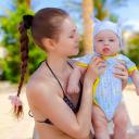 Bronzarea pentru o mamă care alăptează: beneficiu sau rău. Este posibil să faceți plajă în timp ce alăptați?